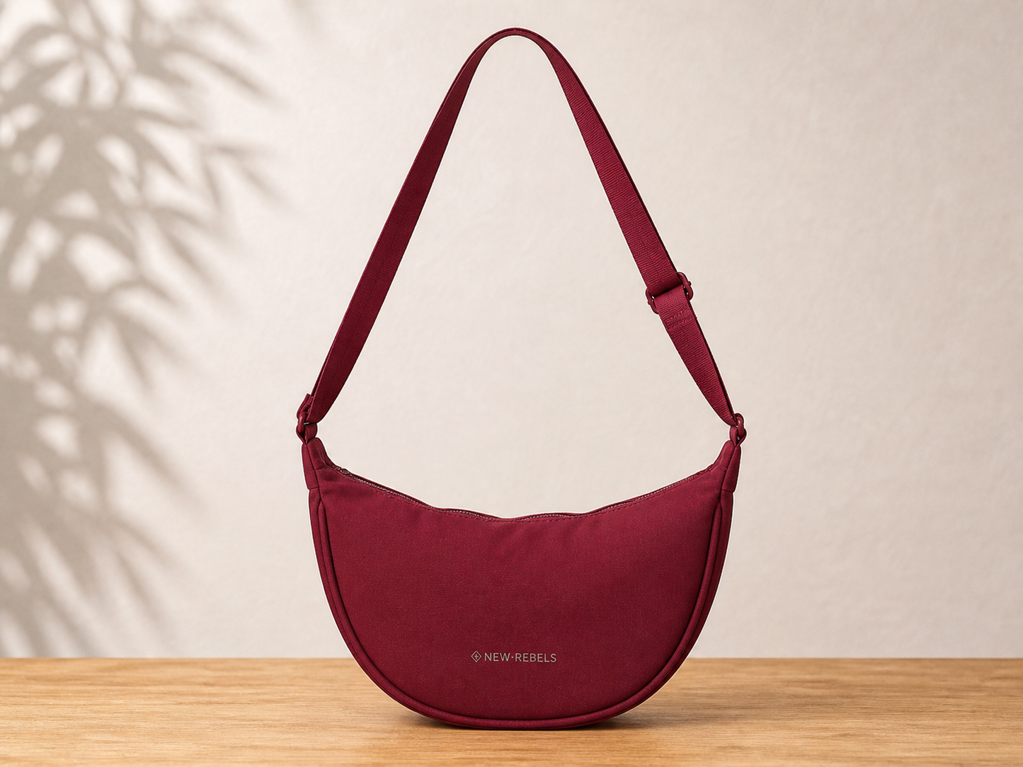 NEW REBELS Halbmond Schultertasche